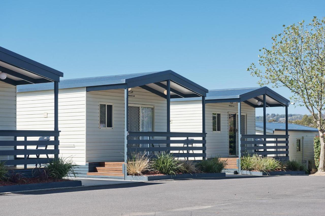 Hotel Crestview Tourist Park Queanbeyan Esterno foto