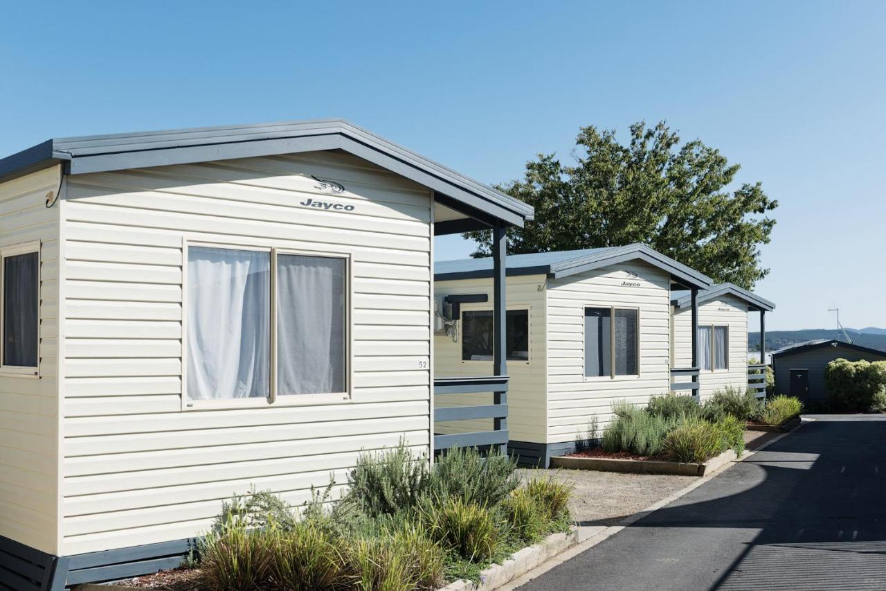 Hotel Crestview Tourist Park Queanbeyan Esterno foto
